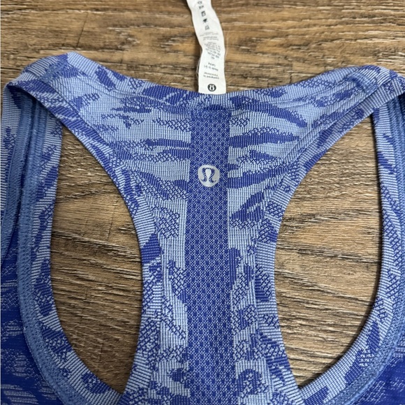 Lululemon swiftly tech tank 2.0 - Picture 4 of 4